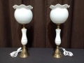 Комплект от две порцеланови лампи с бели стъклени абажури, снимка 1