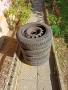 Зимни гуми 165/70 R14 заедно с джантите , снимка 1