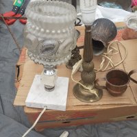 Стари лампи, снимка 1 - Антикварни и старинни предмети - 35786299