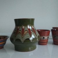 Троянска керамика, сервиз за ракия с 6 чашки и лот съдове. , снимка 8 - Сервизи - 44373216