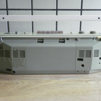 Мини стерео касетофон SONY CFS-210L, снимка 4 - Радиокасетофони, транзистори - 41897898