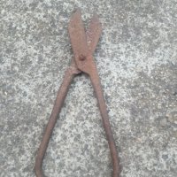 Стара ножица за ламарина, снимка 1 - Антикварни и старинни предмети - 41644958