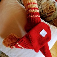Ръчно плетени дамски чорапи от вълна, размер 39, снимка 2 - Дамски чорапи - 41931834