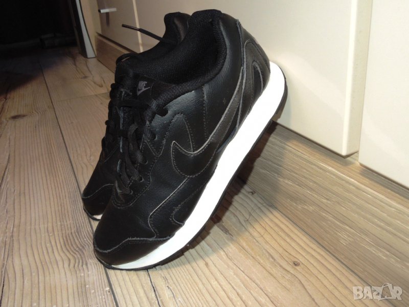 Nike Delfine Lea Trainers -- номер 37.5, снимка 1