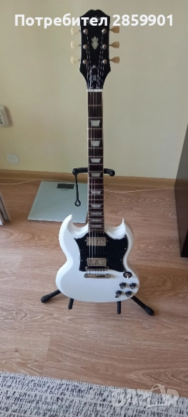 Продавам Epiphone SG Standard Electric Guitar - Alpine White, снимка 1