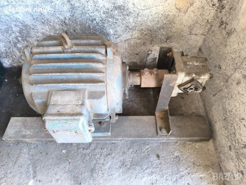 Електродвигател с хидравлична помпа, снимка 1