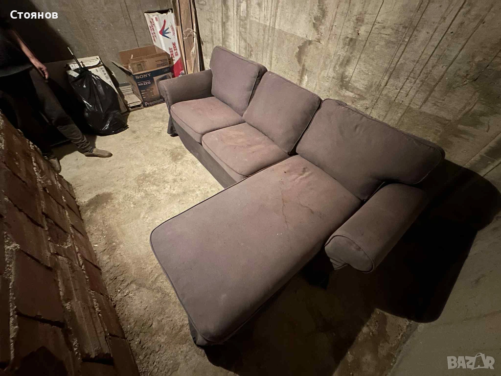 Диван с лежанка от ИКЕА, снимка 1