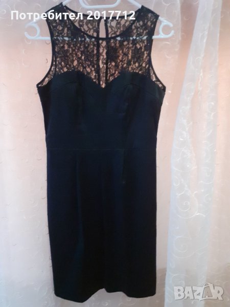 Продавам рокля размер xs, снимка 1