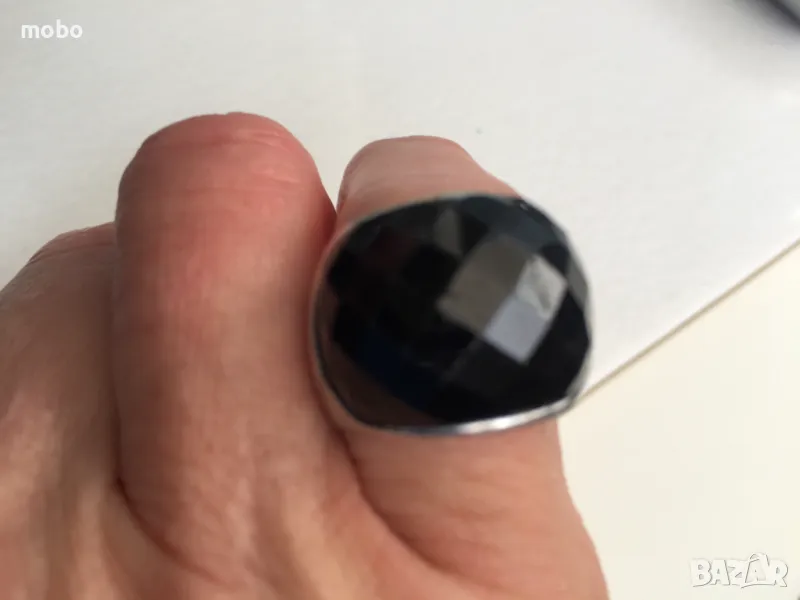 Красив  сребърен пръстен  с  голям черен камък , общо тегло 10.48г  , снимка 1