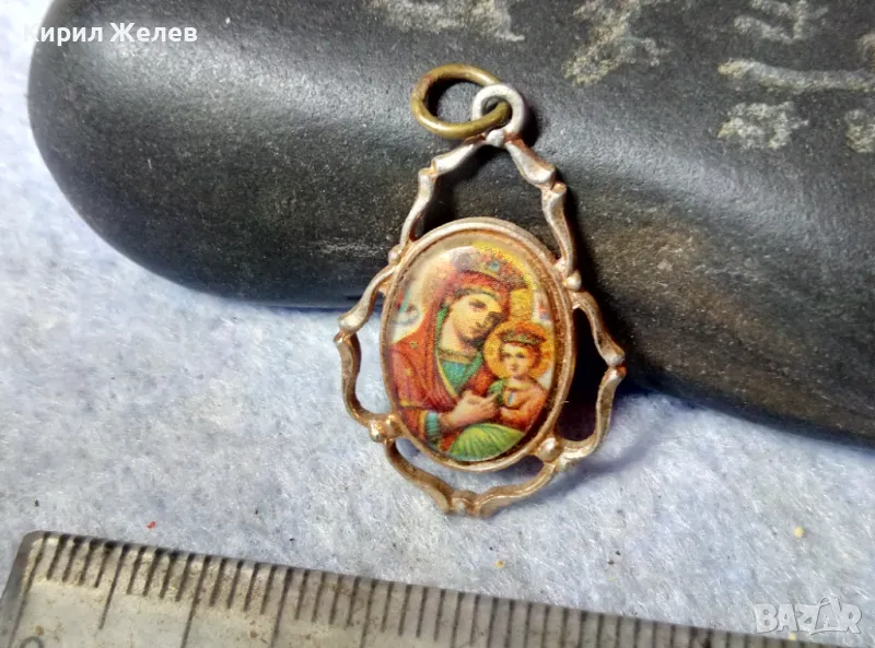 СТАРА АЖУРНА МЕТАЛНА ИЗТОЧНОПРАВОСЛАВНА НАГРЪДНА ИКОНКА 43516, снимка 1