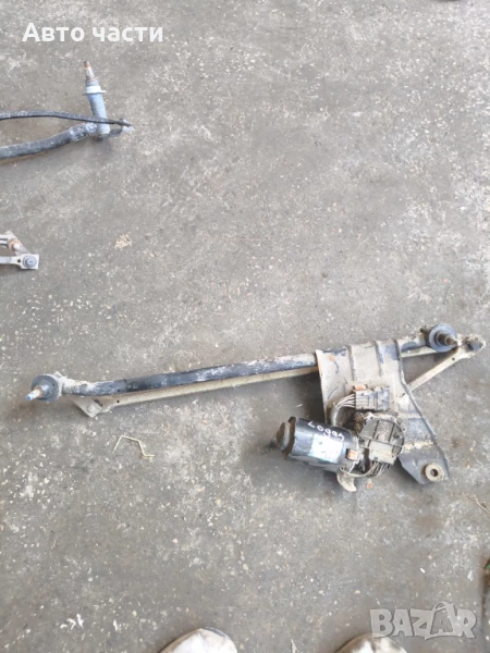 Ел. мотор за чистачките за Dacia Logan MCV (02.2007 - ...), миниван, № 64343295, снимка 1