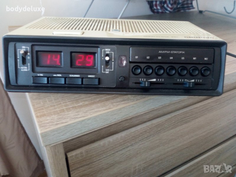 Grundig sono clock 210 радио, снимка 1