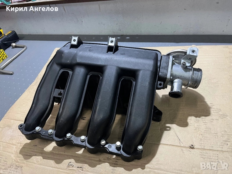 Всмукателен колектор за BMW E46 320D (150 коня), снимка 1