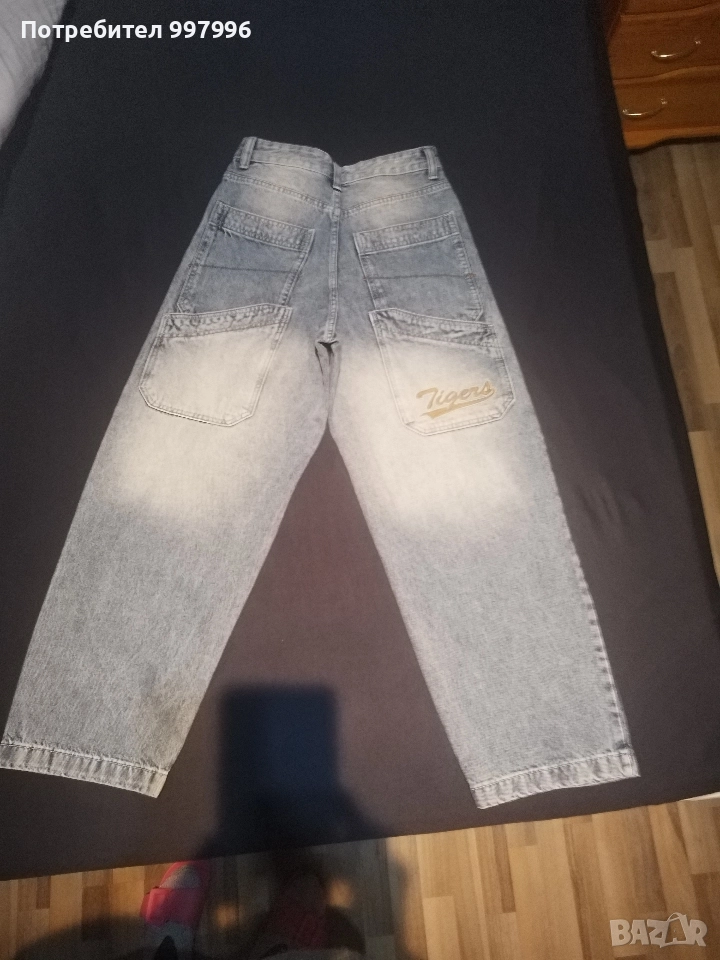 дънки BERSHKA - S-M размер, 36 номер,тип baggy, снимка 1