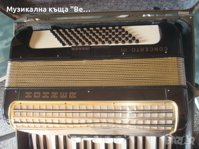 Акордеон Hohner Concerto III 72 баса, снимка 2 - Акордеони - 53859860