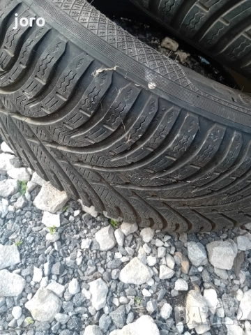 зимни гуми 205/55/16 , снимка 5 - Гуми и джанти - 52107406