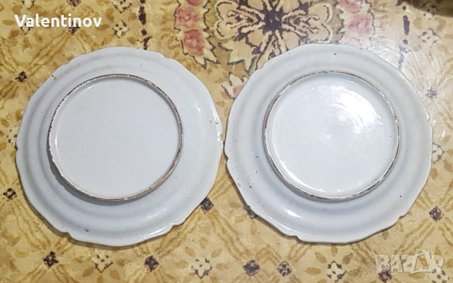 Две старинни керамични чинии- Quimper- Франция , снимка 2 - Антикварни и старинни предмети - 53206475