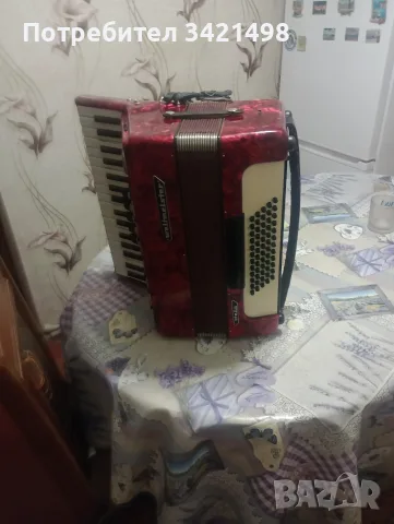 АКОРДЕОН ВЕЛТМАЙСТЕР 60 БАСА, снимка 2 - Акордеони - 56240898
