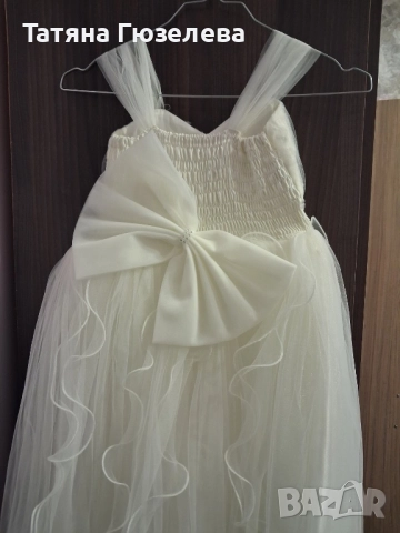 Продавам детска рокля, снимка 3 - Детски рокли и поли - 52679741