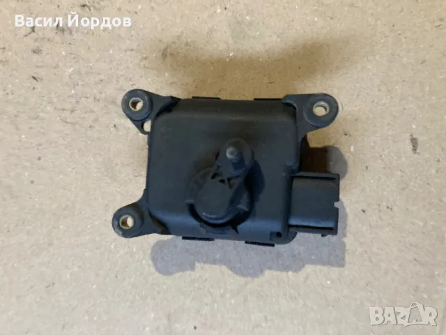 Моторче Клапи Парно за Ауди А6 / Audi A6 / 0 132 801 129 /  4B1 820 511 C / , снимка 8 - Части - 48460782