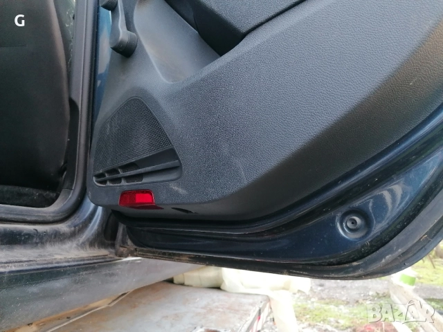 Задна дясна Врата Голф 6 , снимка 7 - Части - 52179835