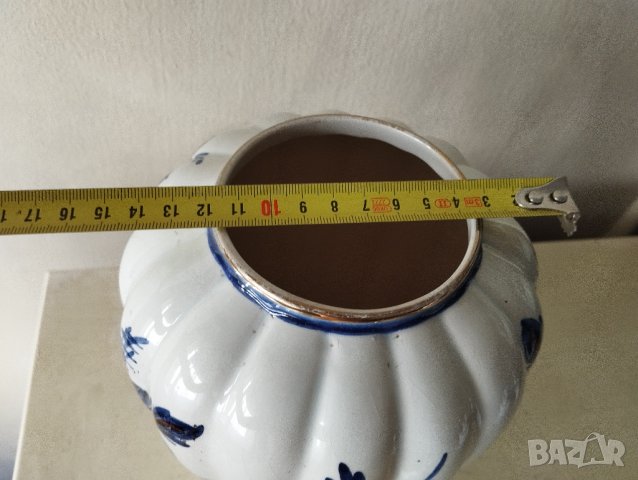 порцеланова купа с капак, снимка 3 - Антикварни и старинни предмети - 41917615