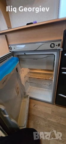 Кaравана BAILEY SENATOR-ФРЕНСКА СПАЛНЯ/Душ кабина/Платено мито/Подходяща за стационарна/ОБОРУДВАНА, снимка 10 - Каравани и кемпери - 53568119