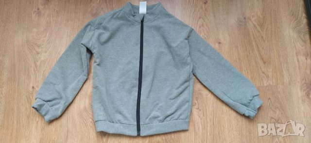 Детски ватиран екип Dechatlon на топ цена, снимка 2 - Детски анцузи и суичери - 34716081