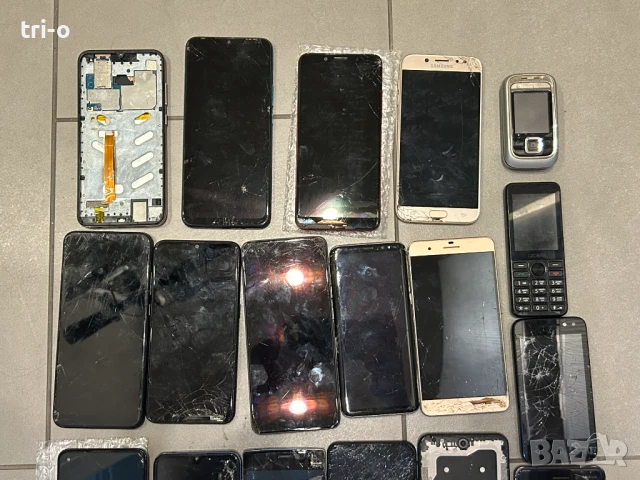 Лот телефони за части на части, снимка 3 - Други - 50743552