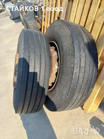 2 броя гуми с джанти 315/80/22.5
