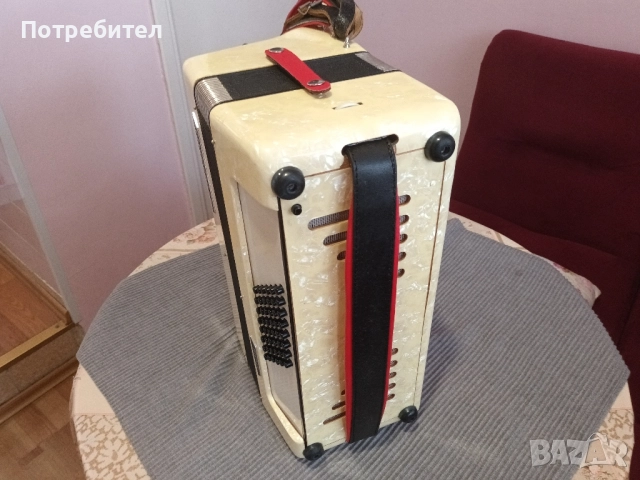 Велтмайстер Стела 48 баса, снимка 2 - Акордеони - 51830782