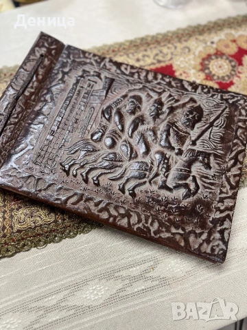 Ръчно изработен албум СБХ Естествена кожа с релефно изображение Размери-35/24.5 см Оризовата хартия , снимка 10 - Други - 53027669