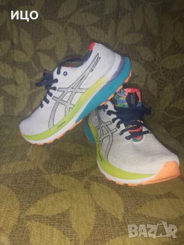 Дамски маратонки Asics GEL-KAYANO 29, снимка 9 - Маратонки - 47393403