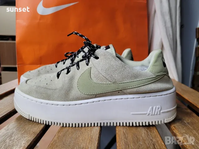 Nike Air Force 1 резидави маратонки+ торбичка !, снимка 6 - Кецове - 47979876