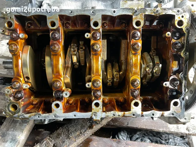 Двигателен Блок Бутала Колянов Вал 948101111CR Porsche Cayenne 957 4,8 V8, снимка 4 - Части - 49900373