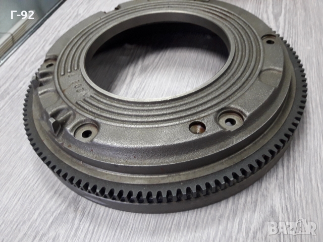 067105271F**NEU**VAG**200.mm**  МАХОВИК**, снимка 2 - Части - 36087581