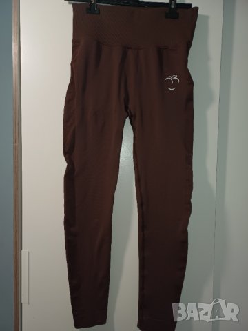 Peach клин оформящи дупето L