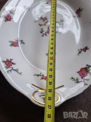 порцеланово елипсовидно плато с цветя и райски птици Limoges 8/2, снимка 6 - Сервизи - 49939150