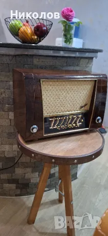 Ретро радио с дистанционно