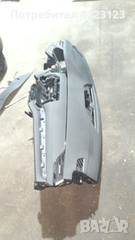 Skoda oktavia 2022 airbag табло и аербег в крака и волан