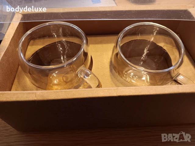 две чашки за кафе