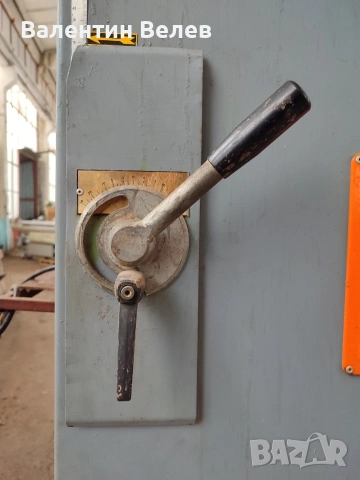 лепило нанасяща машина 1300мм.-ITALY, снимка 5 - Други машини и части - 53626560