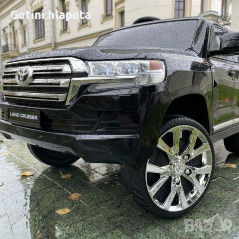 Акумулаторен джип TOYOTA LAND CRUISER ,12V батерия, C  MP3, с меки гуми с  Кожена седалка, снимка 17 - Детски велосипеди, триколки и коли - 41605785