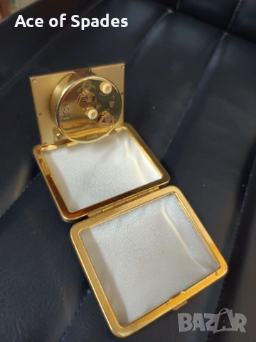 Немски Механичен Туристически Будилник EUROPA Работещ , снимка 8 - Антикварни и старинни предмети - 53110997