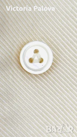 Красива скъпа  бизнес риза VAN LAACK оригинал, снимка 5 - Ризи - 49519092