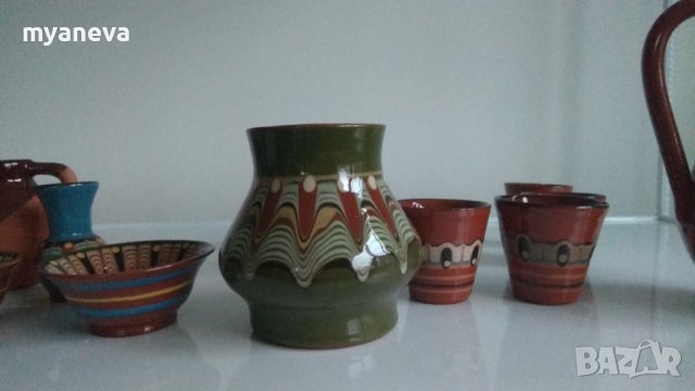 Троянска керамика, сервиз за ракия с 6 чашки и лот съдове. , снимка 8 - Сервизи - 44373216