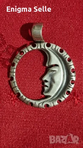 Голям сребърен медальон ЛУНА