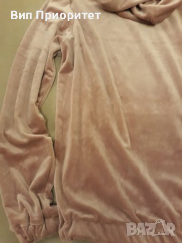 Прекрасна спортна горница- Суитчър пепел от рози, нов , комфортен, красив и удобен, снимка 12 - Суичъри - 39217734