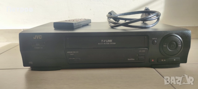 Видео JVC VHS , снимка 2 - Плейъри, домашно кино, прожектори - 52972191