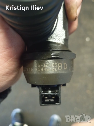 Дюзи VW 1.9 116к Помпа Дюза, снимка 2 - Части - 53086422